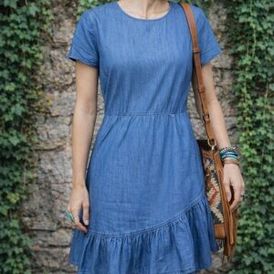 NWT DRAPER JAMES Chambray Ruffle Dress, 10
